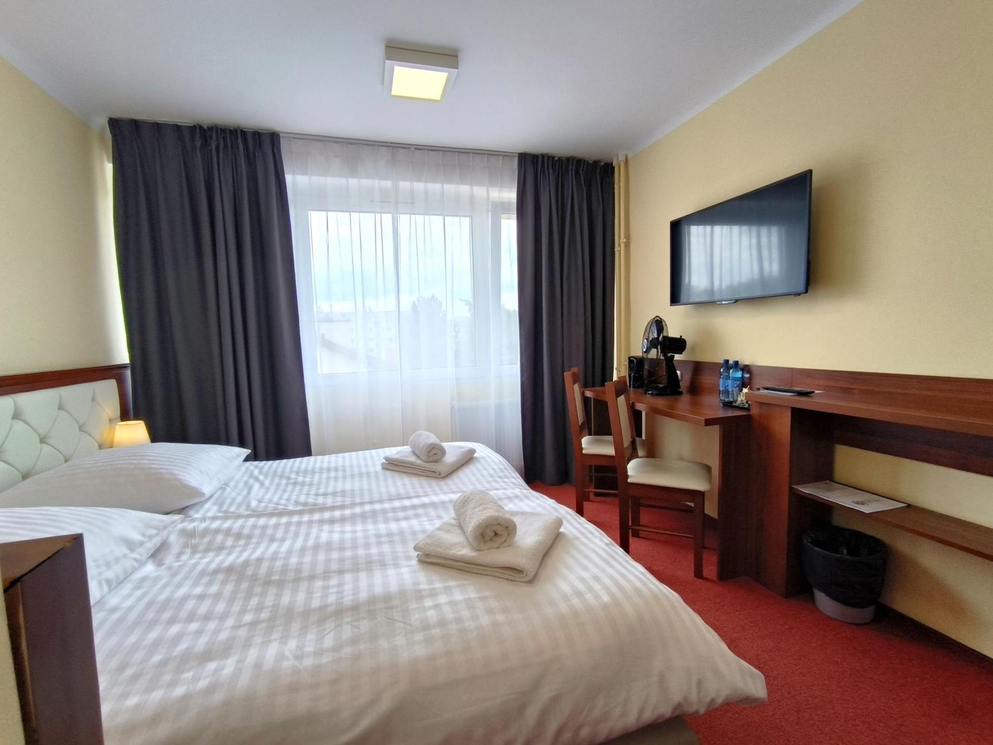 Hotel Sill Kielce Exteriér fotografie