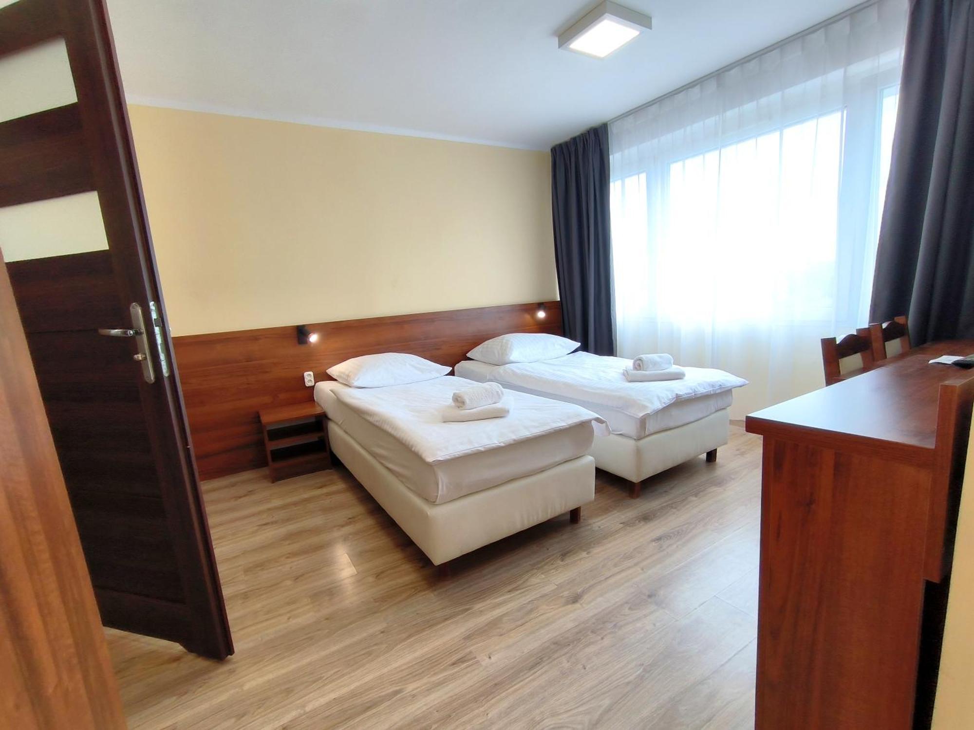 Hotel Sill Kielce Exteriér fotografie